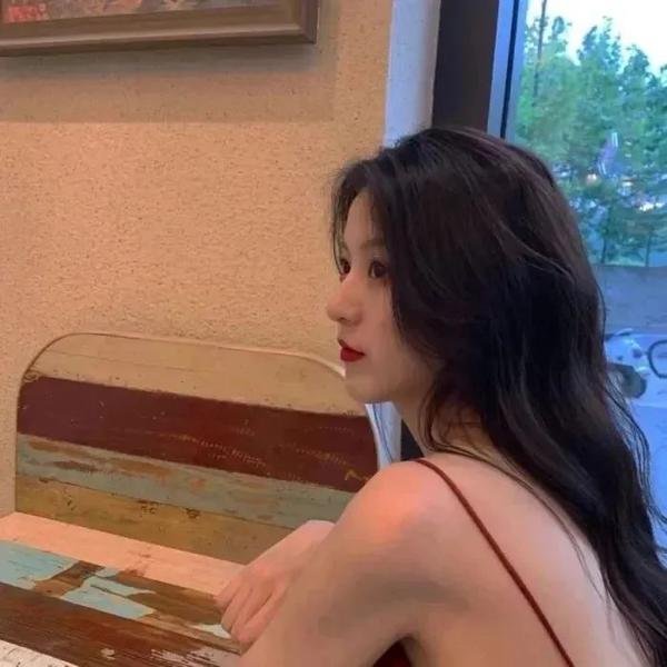 最完美的女孩