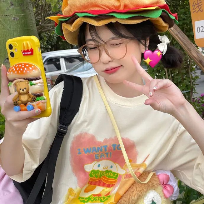 四美偷情